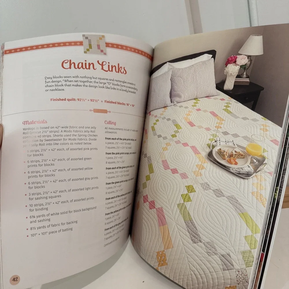 Moda‎ Bake Shop - Rollin' Along: Quick and Easy Quilts from 2 1/2